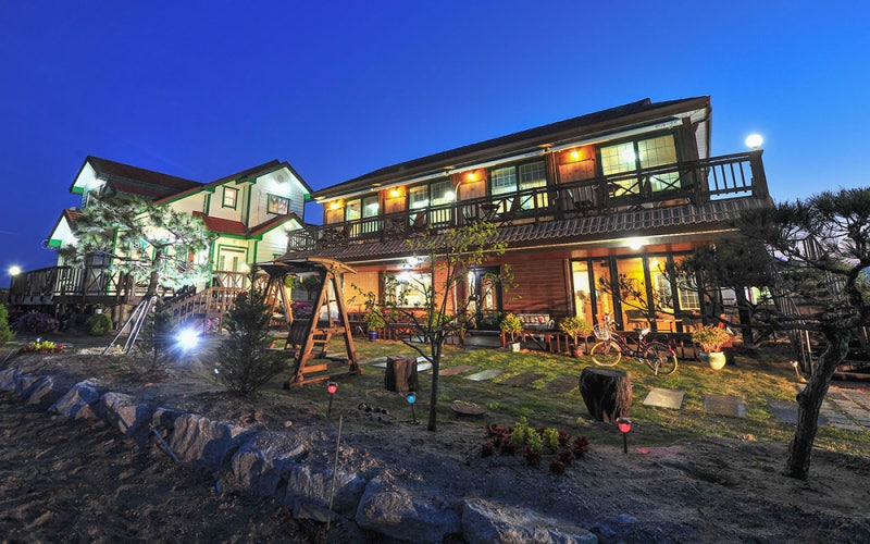 강원도 고성 볼거리, 왕곡마을 송지호 관광타워, 강원도 바다 봉수대 해변, 백도해수욕장 가리비 맨손감각축제