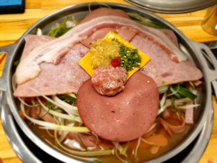  장미상가 맛집 이태리부대찌개 점심메뉴 굿