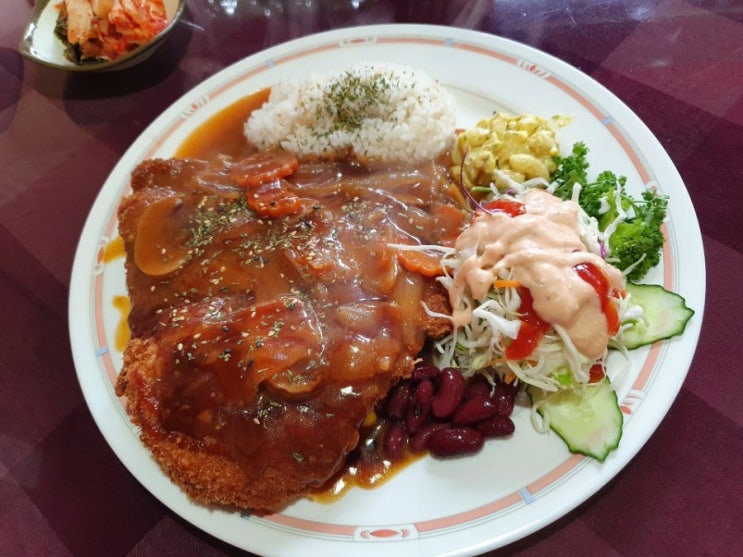 칠곡 왜관 돈까스 맛집 : 아메리칸 레스토랑 / 경양식 돈까스 맛집 / 함박 스테이크 맛집 / 레트로 분위기 칠곡 왜관 돈까스 맛집 : 아메리칸 레스토랑 / 경양식 돈까스 맛집 / 함박 스테이크 맛집 / 레트로 분위기