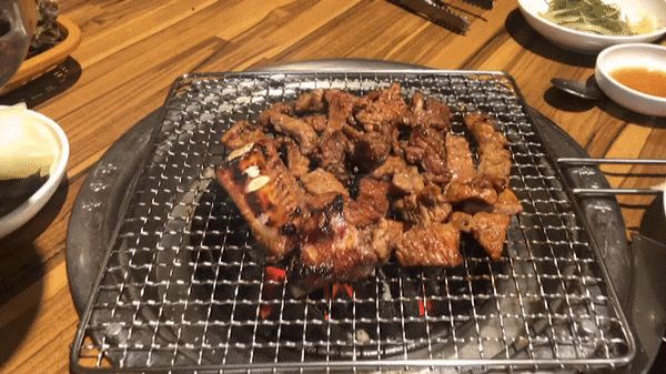  울산 동구 돼지갈비는 '등대갈비'에서 배터지게 !