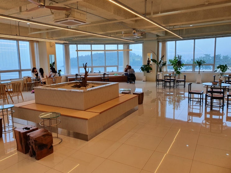  여수가볼만한곳 추천 #데이나인 #바다카페 #오션뷰카페 #여수카페추천