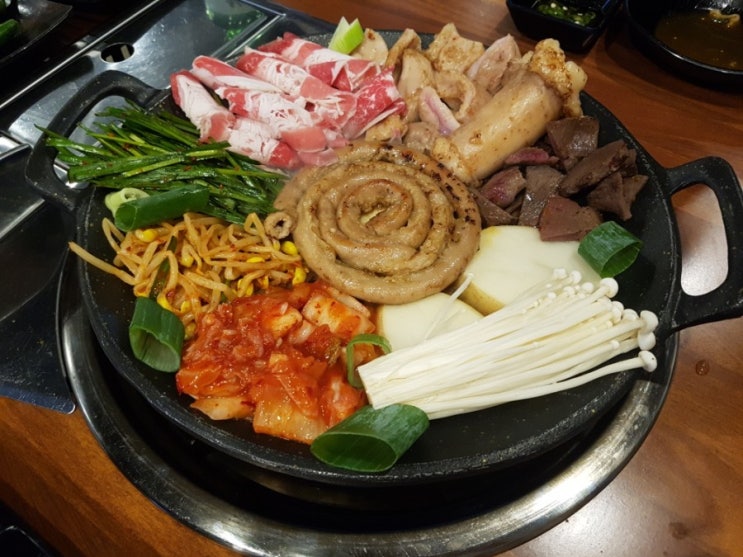 평택 송탄소곱창 맛집, 곱창삼대장 모듬곱창구이 평택 송탄소곱창 맛집, 곱창삼대장 모듬곱창구이