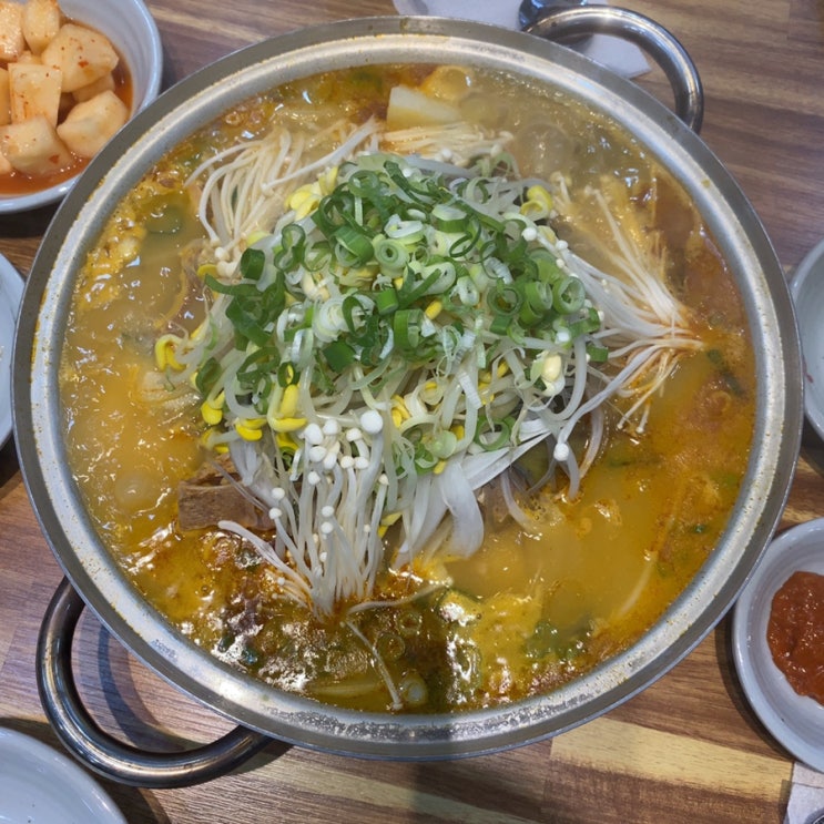  마산감자탕:비오는날엔 생각나는 미스터감자탕 마산점