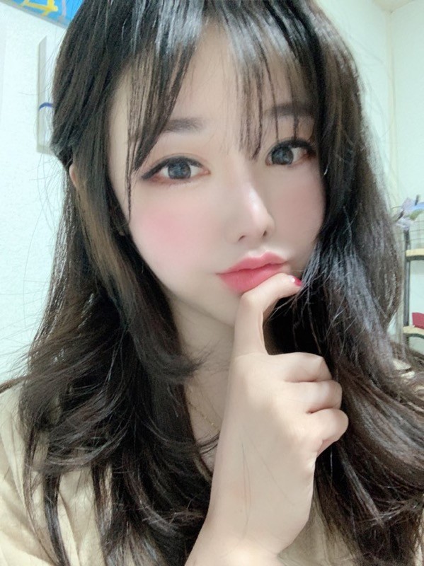  여캠의 시대!! 다양한 컨텐츠와 매력 넘치는 BJ 많은 로즈티비