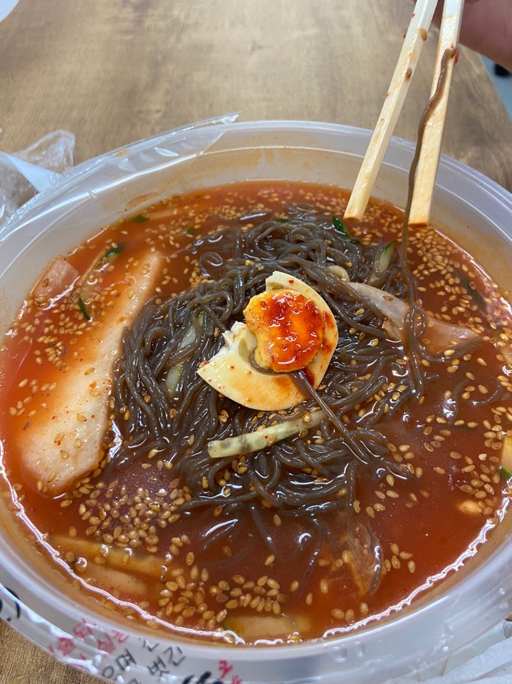  3년동안 먹고 있는 유천칡냉면