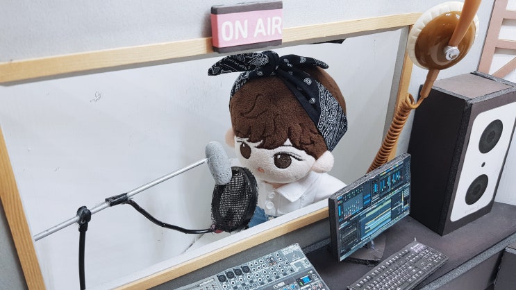 c홍대 소품공장 아이돌룩 포토존 인형 옷, 소품 구입! (인형캡모자, 반다나, 마린룩) c홍대 소품공장 아이돌룩 포토존 인형 옷, 소품 구입! (인형캡모자, 반다나, 마린룩)