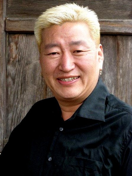 유퉁 결혼 이혼 재혼 나이 전부인 아내 키 학력 집 딸 아들 자녀 유퉁 결혼 이혼 재혼 나이 전부인 아내 키 학력 집 딸 아들 자녀