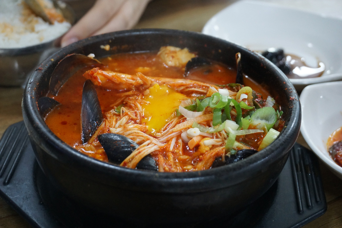  강릉 애견동반 여행 / 최일순짬뽕순두부 : 경포대근처 순두부 맛집