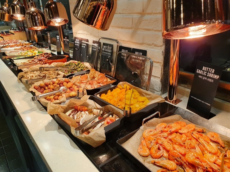  잠실롯데캐슬맛집 200여가지부페맛 즐기는 애슐리퀸즈