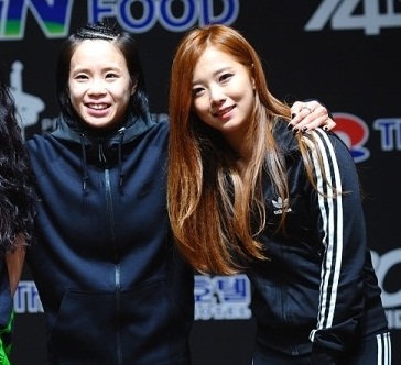 왜 UFC와 로컬 단체의 상생이 어려운가: 이적료 부재 왜 UFC와 로컬 단체의 상생이 어려운가: 이적료 부재