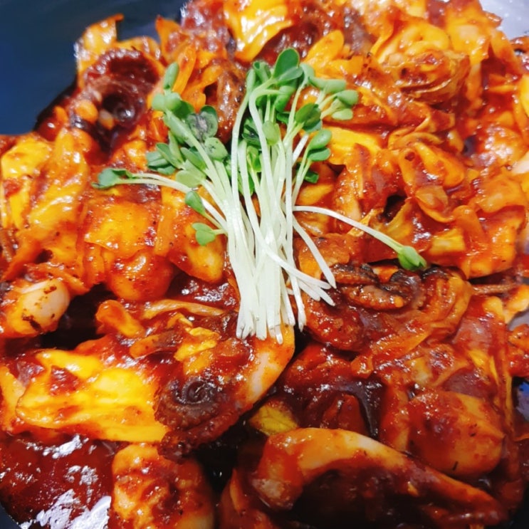  3가지맛으로 즐기는 쭈꾸미볶음은 문화동 삼형제쭈꾸미가 찐~!