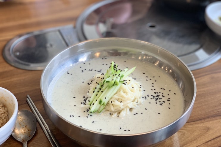  [맛집소개] 면요리 맛집 소담골에서 여름 별미 콩국수를 즐겨 보아요 (칼국수 수제비 맛집 동탄 소담골)