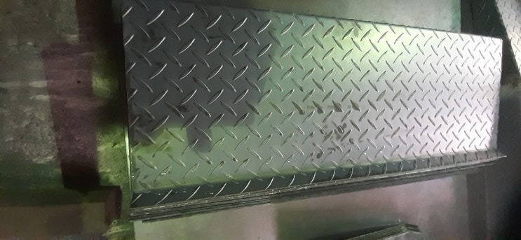 계단발판,계단체크판,계단철판 계단발판,계단체크판,계단철판