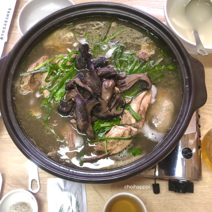 가족 외식 추천 이대가장수촌::한방백숙/누룽지백숙/능이백숙 가족 외식 추천 이대가장수촌::한방백숙/누룽지백숙/능이백숙