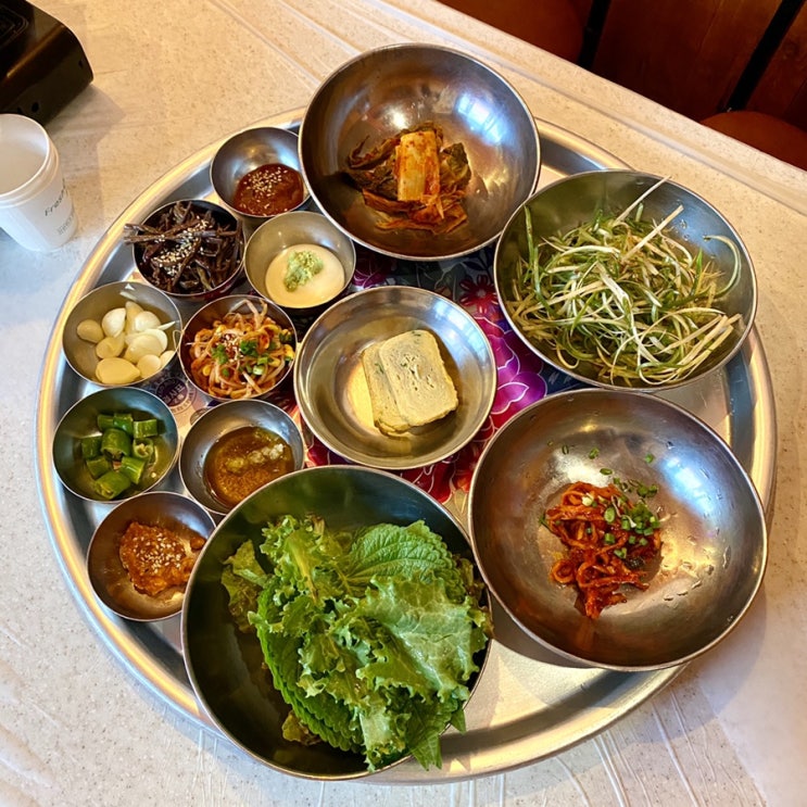  청담 맛집 : 냉동삼겹살과 껍데기가 맛있는 콜키지 프리 고깃집 영동교집