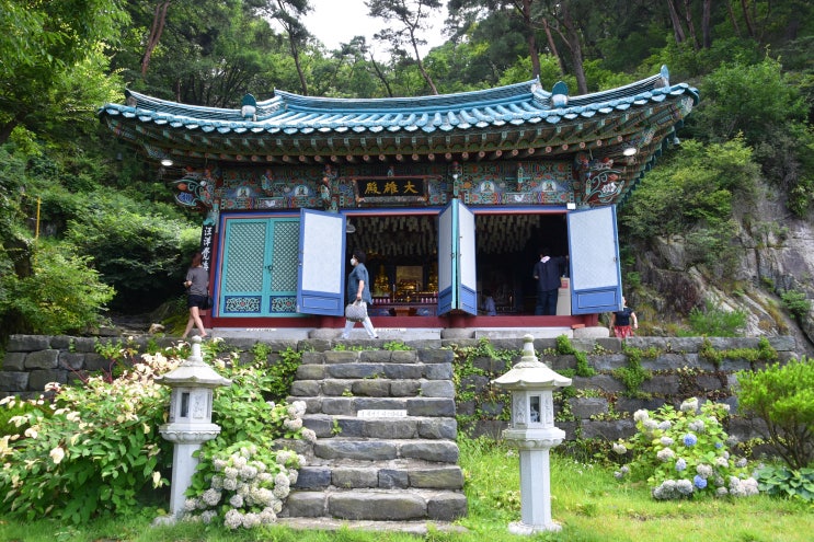  태조산 성불사의 고운 여름