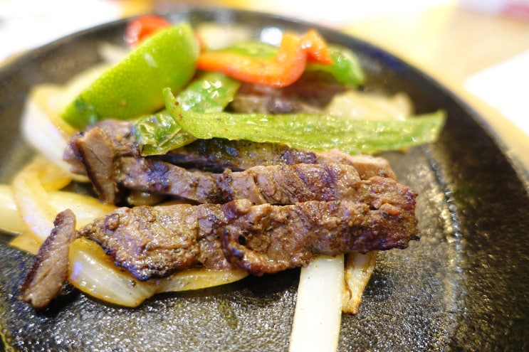  수원AK플라자 맛집 온더보더에서 런치메뉴 먹고왔어요!