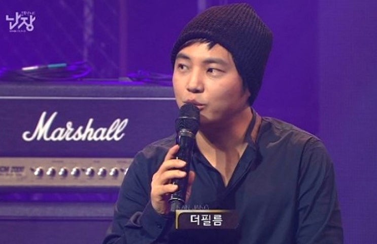 팬 상대로 몰카 싱어송라이터 레이블대표 '더필름' 황경석, 불법촬영 혐의인정 "해킹유출 억울" 팬 상대로 몰카 싱어송라이터 레이블대표 '더필름' 황경석, 불법촬영 혐의인정 "해킹유출 억울"