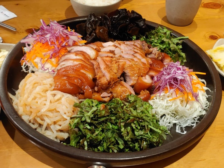  족발야시장 냉채족발 솔직후기