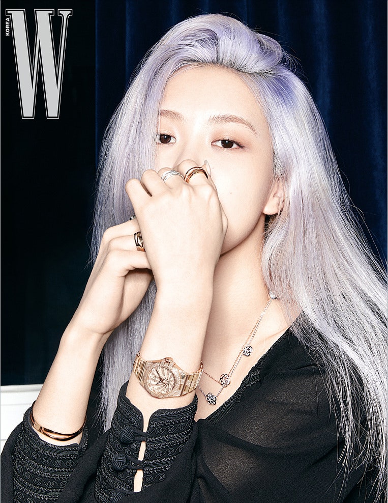 W 블랙핑크 로제 화보 오메가 시계 여자 명품 시계