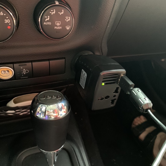  캠프롱 차량용인버터 12V 시거잭 → USB, 220V로
