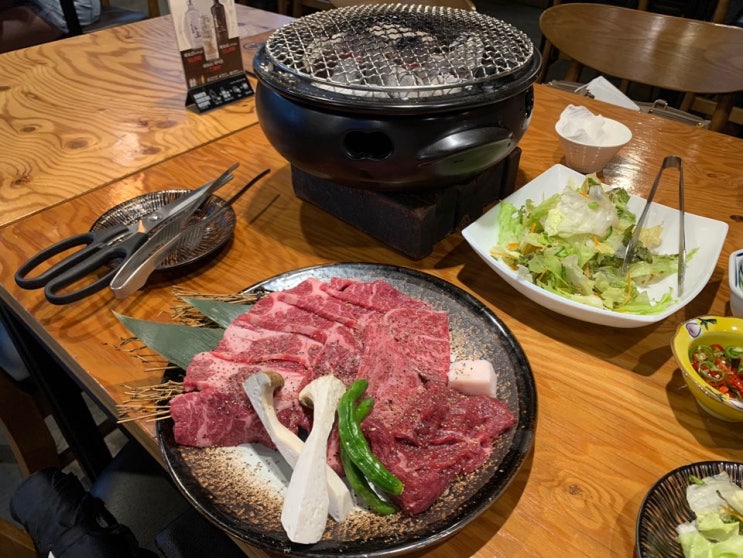  신사역 고기맛집 직장인점심 저녁식사 좋은 장소 : 신사 야키니쿠규