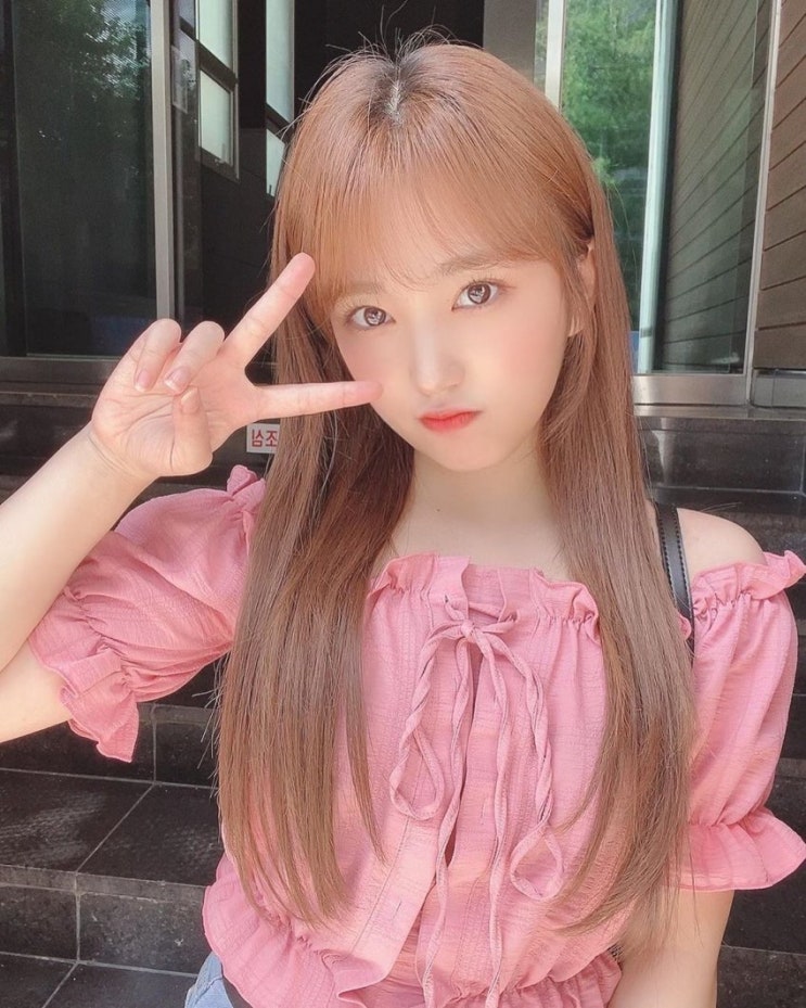  아이즈원 야부키나코 인스타 핑크요정땅땅!!