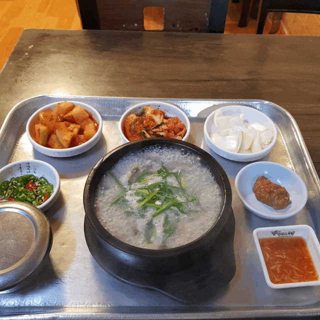  기운없을땐 순대국이지-