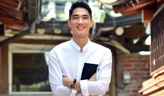엄태구 목소리 나이 인스타 여자친구 밀정 낙원의 밤 형 엄태화