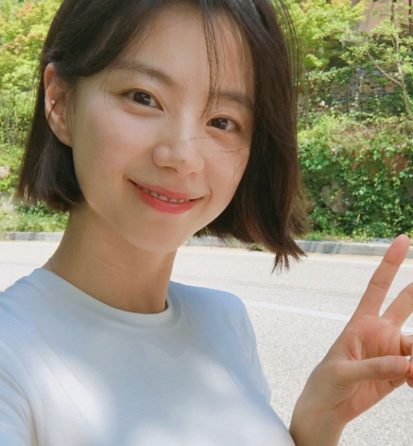  아유미가 언급한 박수진의 슈가 데뷔부터 최근 근황, 배용준 재산