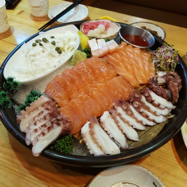  영일대맛집 연어잡은문어에서 행복한시간