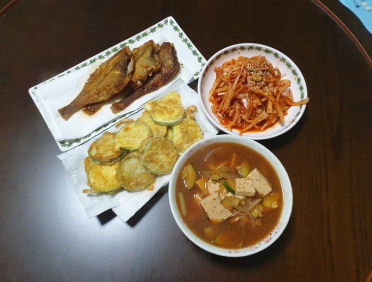  5인 가족 일주일 식비 5만 원 쓰기 (3일차)