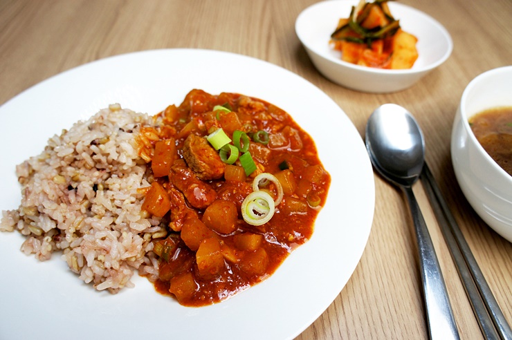  집에서 간단한 돼지고기 뒷다리 후지 요리 맛남의 광장 백종원 무조림덮밥 무덮밥 2인분 레시피