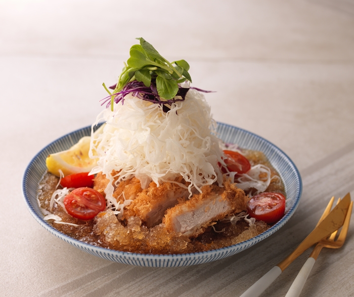  신촌돈까스맛집, 더위를 싹 가시게 하는 데이트코스 맛!