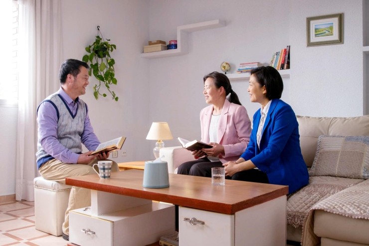  전능신교 크리스천의 간증문〈어린양의 발자취를 따르겠습니다〉