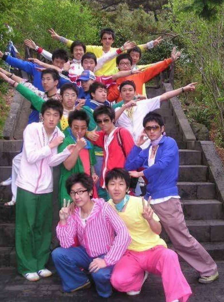 MAGAZIN] 키워드로 알아보는 2000년대 패션 : 네이버 블로그, image size:782x1054