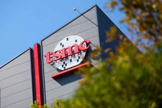  인텔, AMD싸움에 난 TSMC 매수 했다. (4차산업혁명, 5G 수혜주)