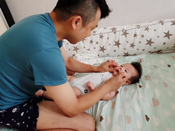  육아일기 / 우리 가족 아침 모습