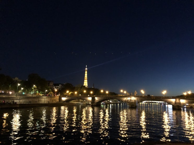  센강 유람선 Vedettes de Paris