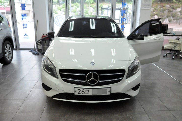  BENZ E-class 벤츠네비,모니터고장 NTG-4500AB 화면깜박임,블랙아웃 메인보드 수리 - 수원 NTG-2540,NTG-4500CE 수리점