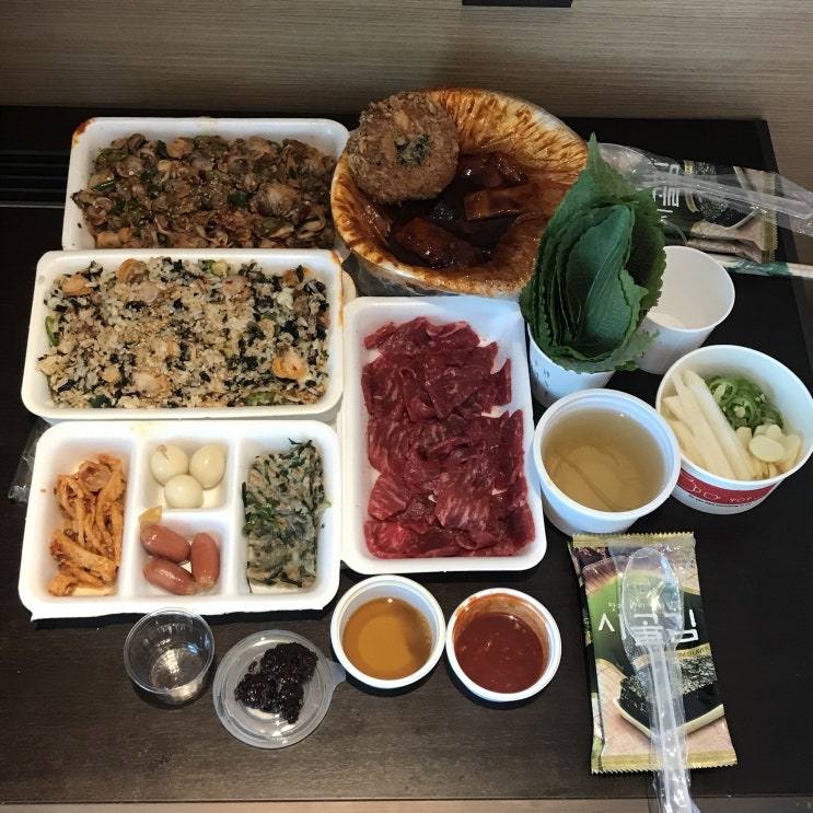  [강원도 강릉여행 1.5일차: 강릉 경포대 스카이베이호텔 호캉스 & 강릉 꼬막거리 18년 전통 강릉꼬막집 독도네+육사시미] + 여고시절 카레떡볶이 포장