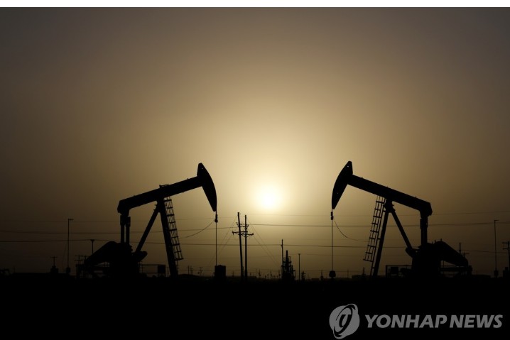 국제유가 하락, WTI 40달러선 붕괴…금값도 10거래일만에↓ 국제유가 하락, WTI 40달러선 붕괴…금값도 10거래일만에↓
