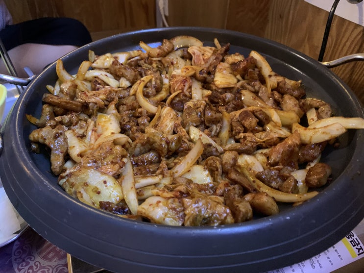 한양대 돼지고기 김치구이 맛집 '끄뜨머리'에서 식사!