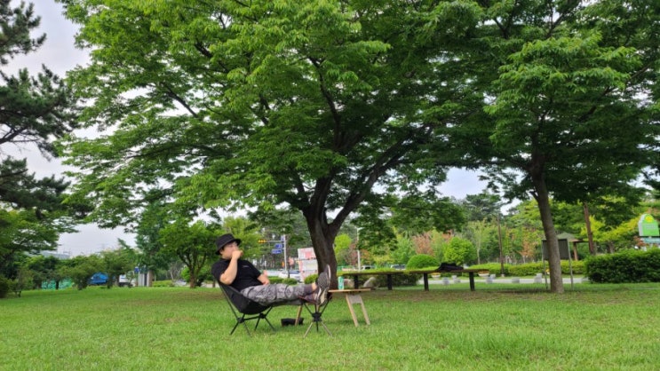  경량 캠핑의자 회전이 되는 피벗체어 미니