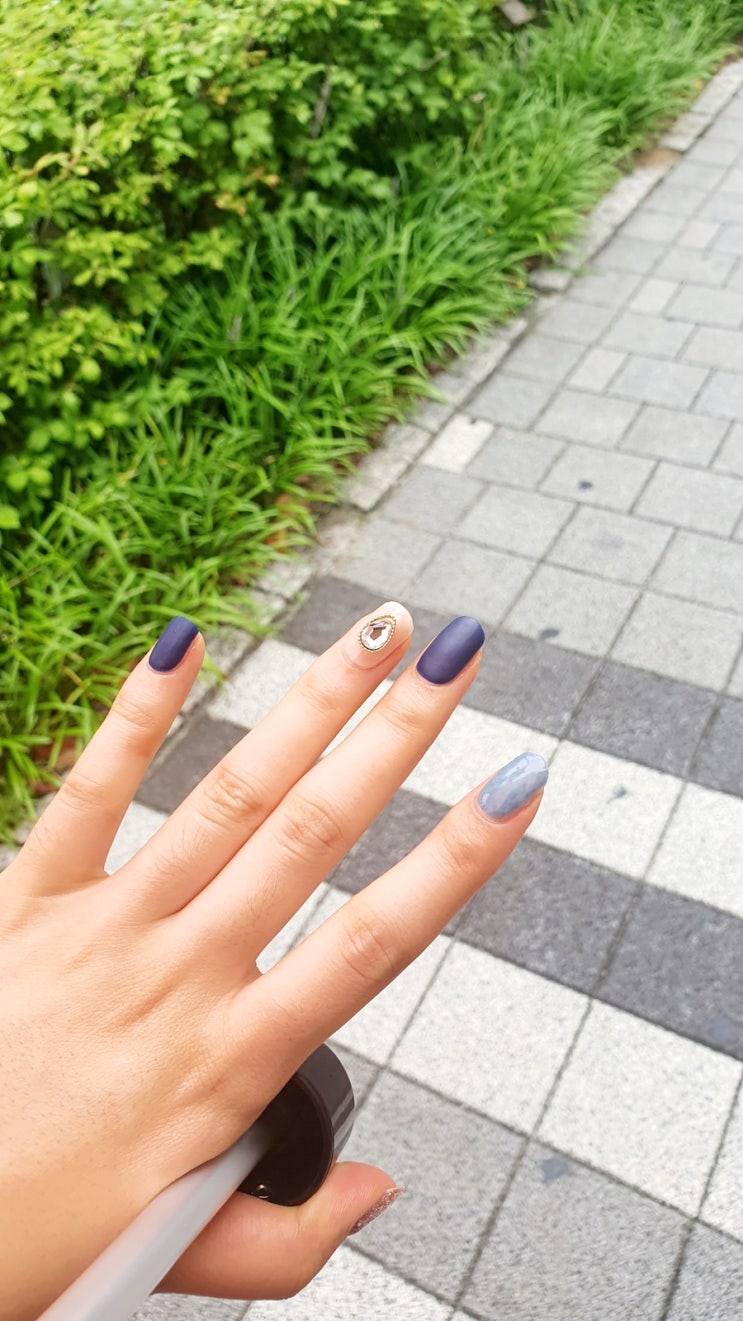 내돈내산 오호라 어비스로 셀프네일 해봄~! (Vs 데싱디바) 솔직리뷰. 오호라젤네일