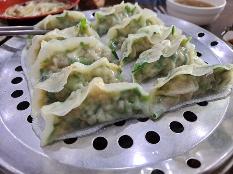  만두와 모밀국수 맛집 청라 청실홍실~!