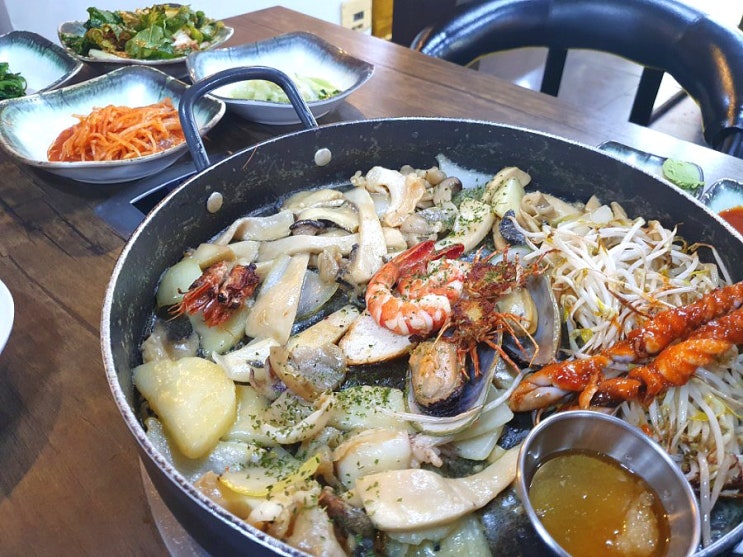  [동성로맛집] '부산해물철판구이'에서 불맛가득 버터구이와 볶음밥을