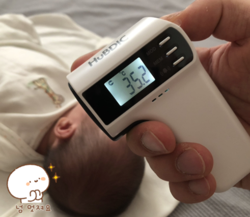  국산 휴비딕 비접촉 체온계 써모파인더 FS-300