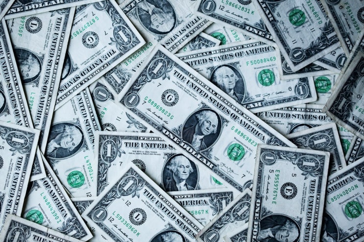  29. 돈(MONEY)