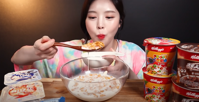  470만 구독자 문복희 도 뒷광고 부끄럽고 무자함을 깨달았다